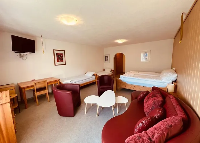 Sky Rooms, Mountainous View